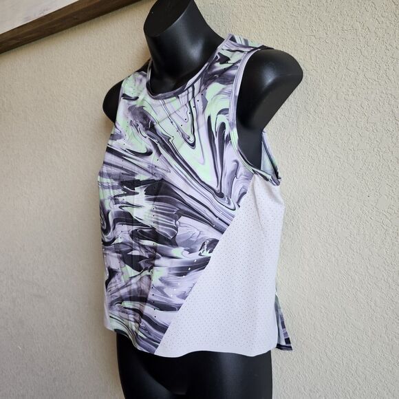 Lululemon Swift Ventilated Running Tank Top, Paint Warp, Size 6 - Picture 6 of 7